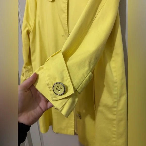 Yellow Spring Jacket - Picture 7 of 8